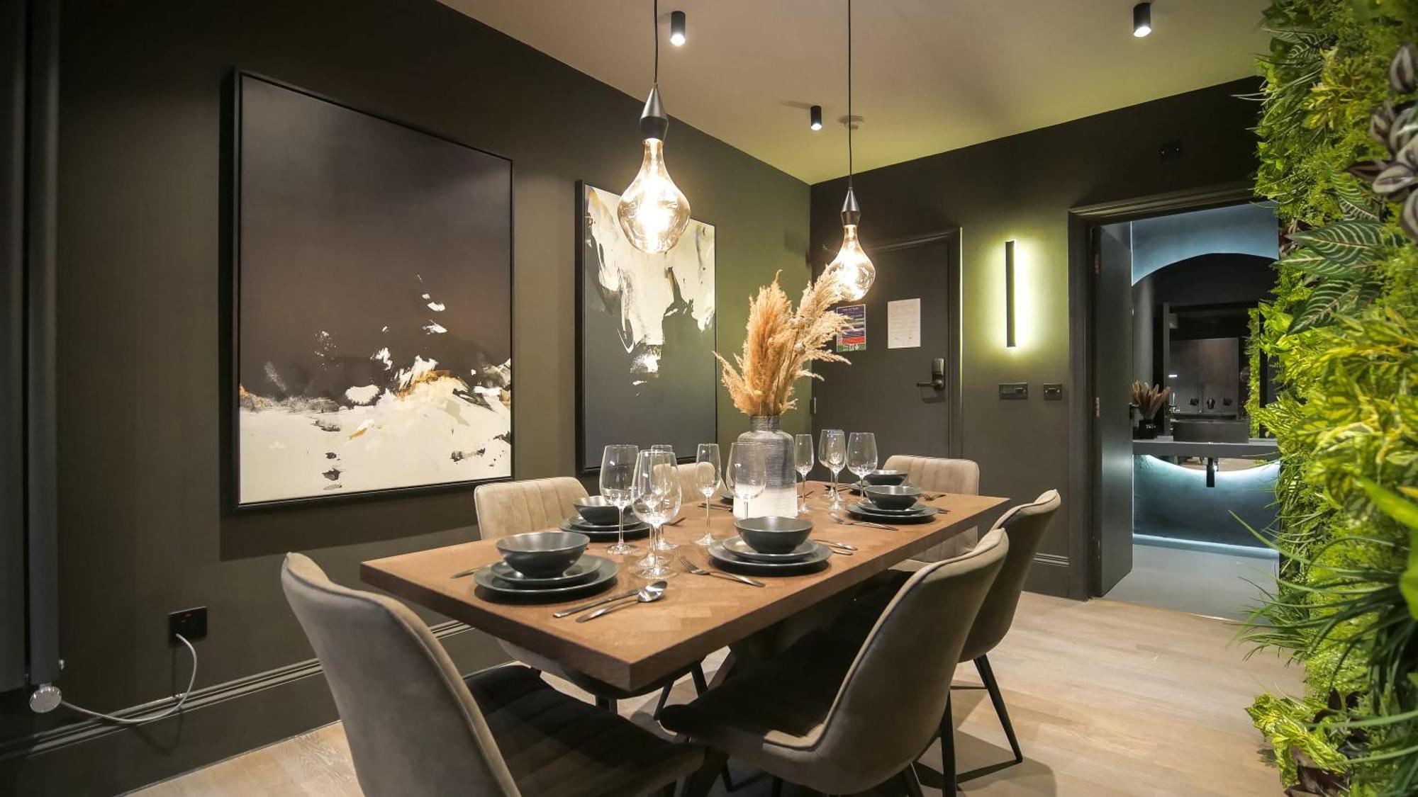Midnight By The Heim Residences Manchester Exterior photo